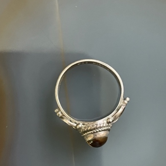 Sterling Silver Tigers Eye Ring-Rare Find - Picture 3 of 4
